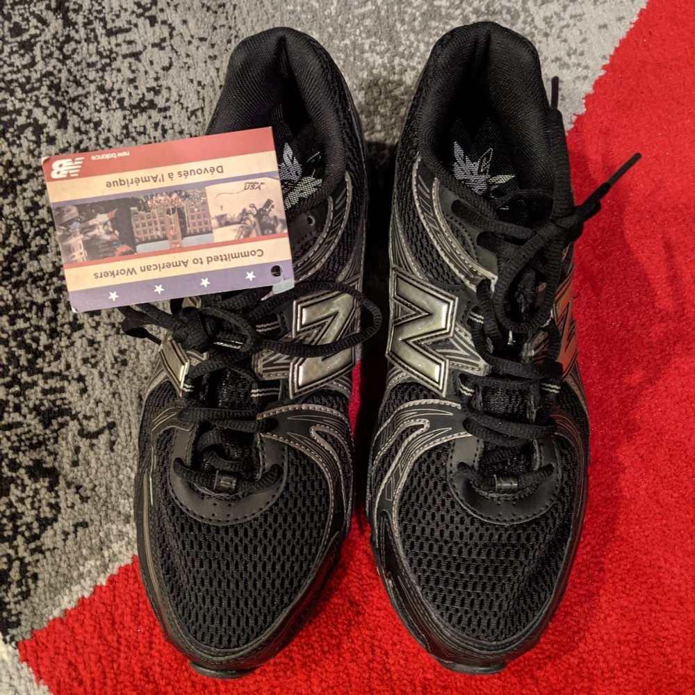 New Balance Men's Sneakers